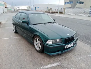 BMW 318is