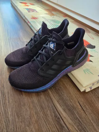 Adidas Ultraboost 20 Talla 44 Negro/Morado