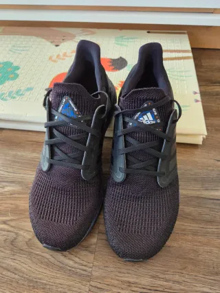 Adidas Ultraboost 20 Talla 44 Negro/Morado