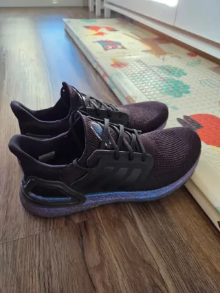 Adidas Ultraboost 20 Talla 44 Negro/Morado