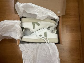 Zapatos Veja Talla 39 Blanco y Verde