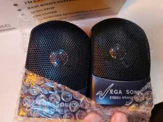 Walkman Vega Sonic KT90x Radio Cassette Stereo