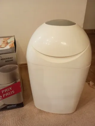 Contenedor de pañales Sangenic