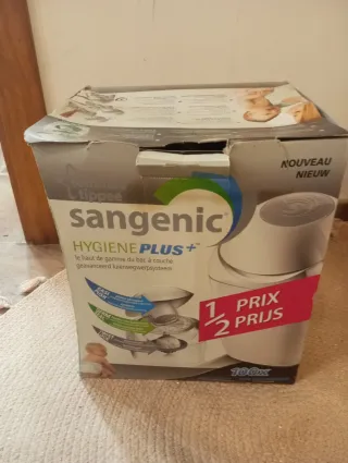 Contenedor de pañales Sangenic