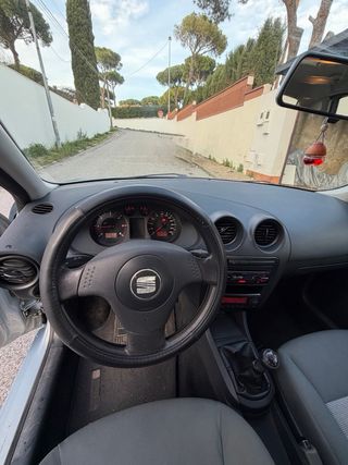 SEAT Ibiza 2004