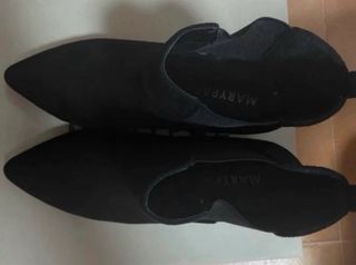 Botines negros mujer