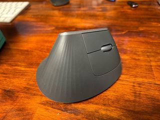 Ratón Logitech MX Vertical Ergonómico