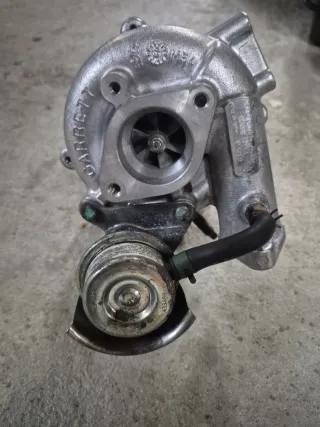 Turbo Nissan Almera Tino 2002 TDI