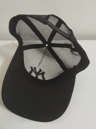 Gorra New York Yankees logo azul