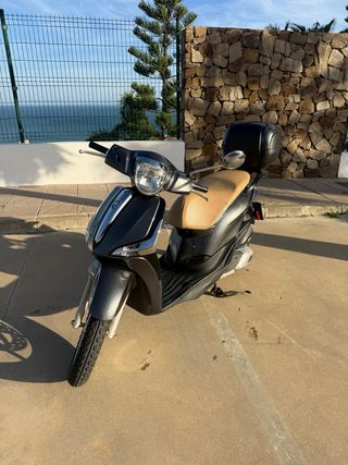 Piaggio Liberty 125 ABS con Baúl