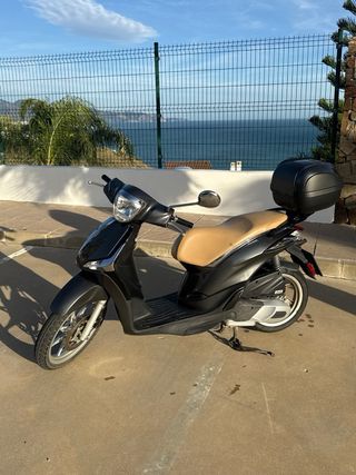 Piaggio Liberty 125 ABS con Baúl