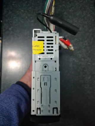 Autoradio Clarion CZ202ER