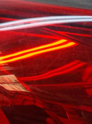 PILOTO TRASERO DERECHO HYUNDAI ELANTRA (MD)