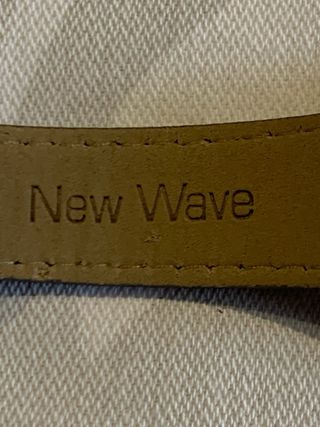 Reloj New Wave Gris y Amarillo