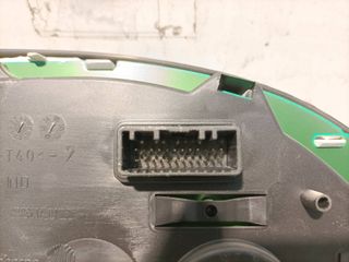 CUADRO INSTRUMENTOS DACIA SANDERO (16)