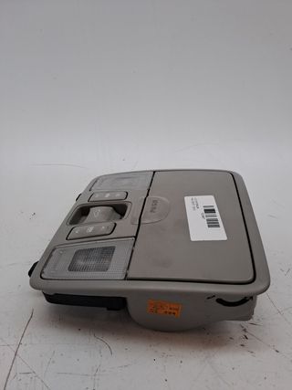 LUZ INTERIOR KIA CEED (3)