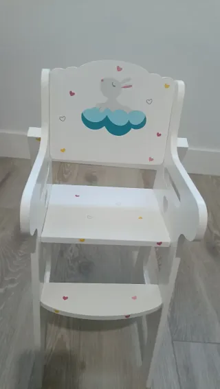 Trona de juguete de madera