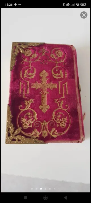 Misal antiguo terciopelo y dorado