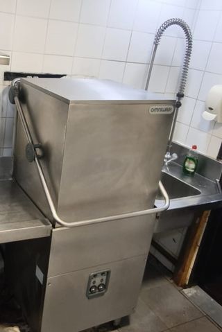 Lavavajillas industrial cúpula inox