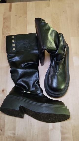 Botas altas negras talla 38
