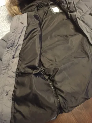 Chaqueta niño gris con capucha