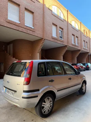 Ford Fusion 2004 CAMBIO DE NOMBRE INCLUIDO