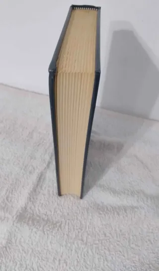 El hombre de los acantilados rojos