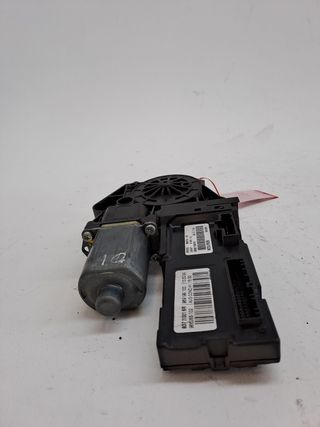 MOTOR ELEVALUNAS DELANTERO DERECHO RENAULT MEGANE III BERLIN (2)