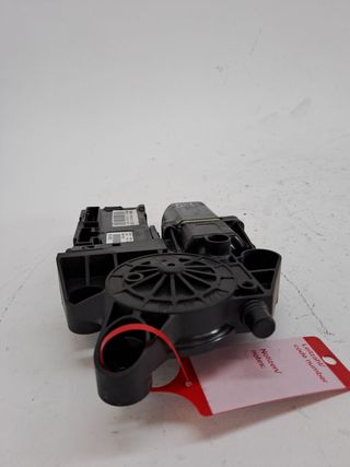 MOTOR ELEVALUNAS DELANTERO DERECHO RENAULT MEGANE III BERLIN (2)