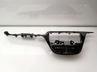 MOLDURA PEUGEOT 208 (4)