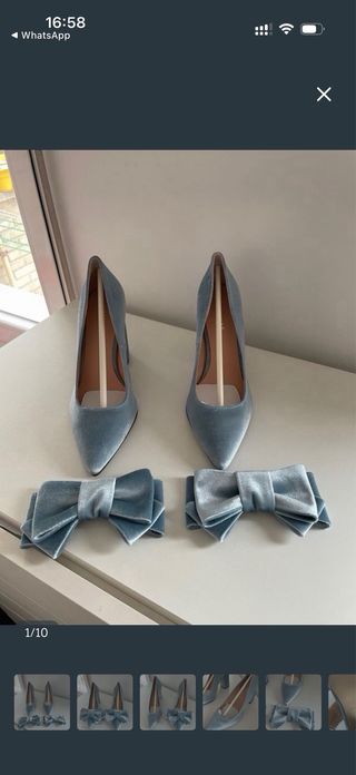 Zapatos de tacon Coosy azul claro con lazos