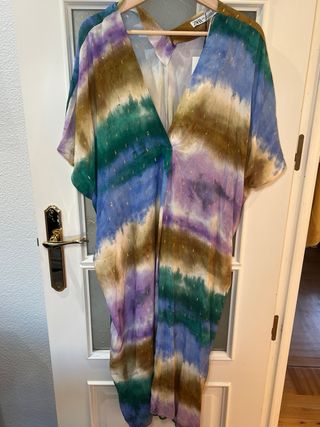 Vestido Zara multicolor con brillos Talla XS