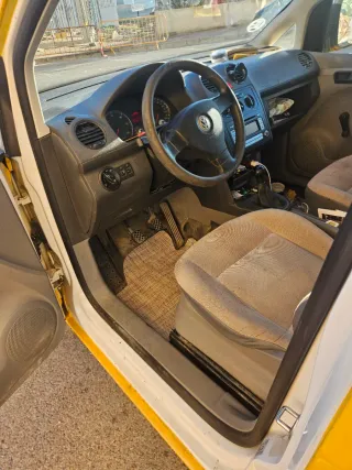 Volkswagen Caddy 2007