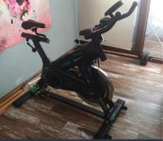 Bicicleta estática BH Fitness