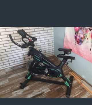 Bicicleta estática BH Fitness