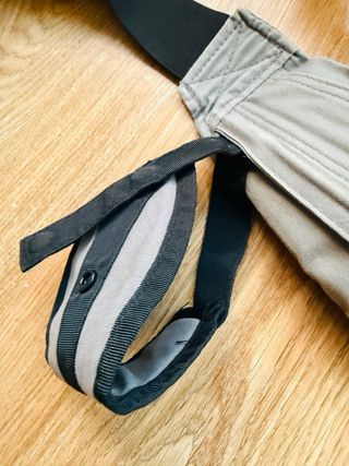 Mochila portabebés Boba gris