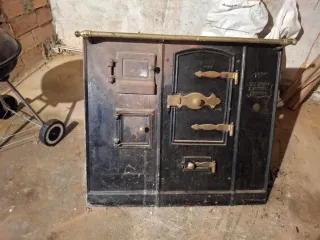 Cocina de leña antigua