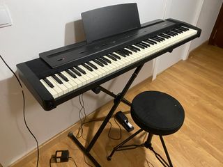 Teclado Digital Roland EP-9