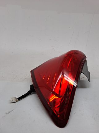 PILOTO TRASERO DERECHO HYUNDAI IX20