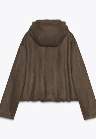 Chaqueta bomber marrón con capucha