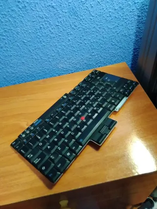 Teclado Lenovo Portátil Negro/Rojo