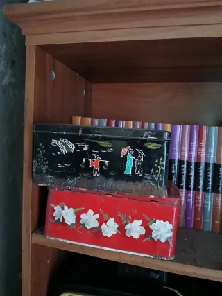 Cajitas de chapa retro