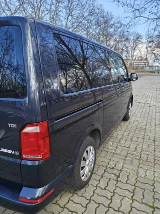 Volkswagen Caravelle 2016