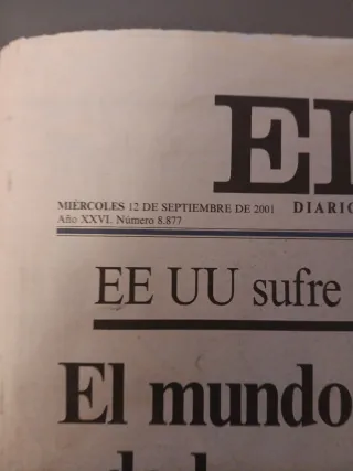 Lote histórico: periódicos El País 11-S 2001