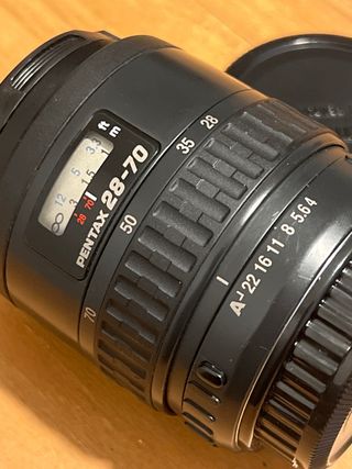 Pentax FA 28-70mm 1:4 AL Objetivo