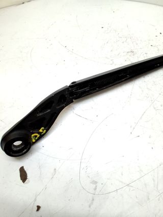 BRAZO LIMPIA DELANTERO DERECHO FIAT 500E