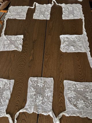 Aplicação Renda Manual para Toalha de Mesa