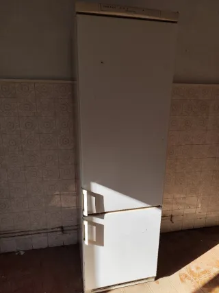 Frigorífico blanco