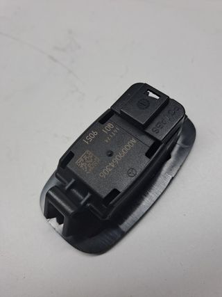 LUZ INTERIOR MERCEDES-BENZ CLASE C COUPE (W205) (6)