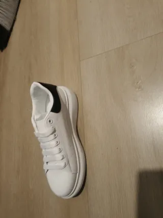 Zapatillas Aomalkun McQUAI Blancas y Negras